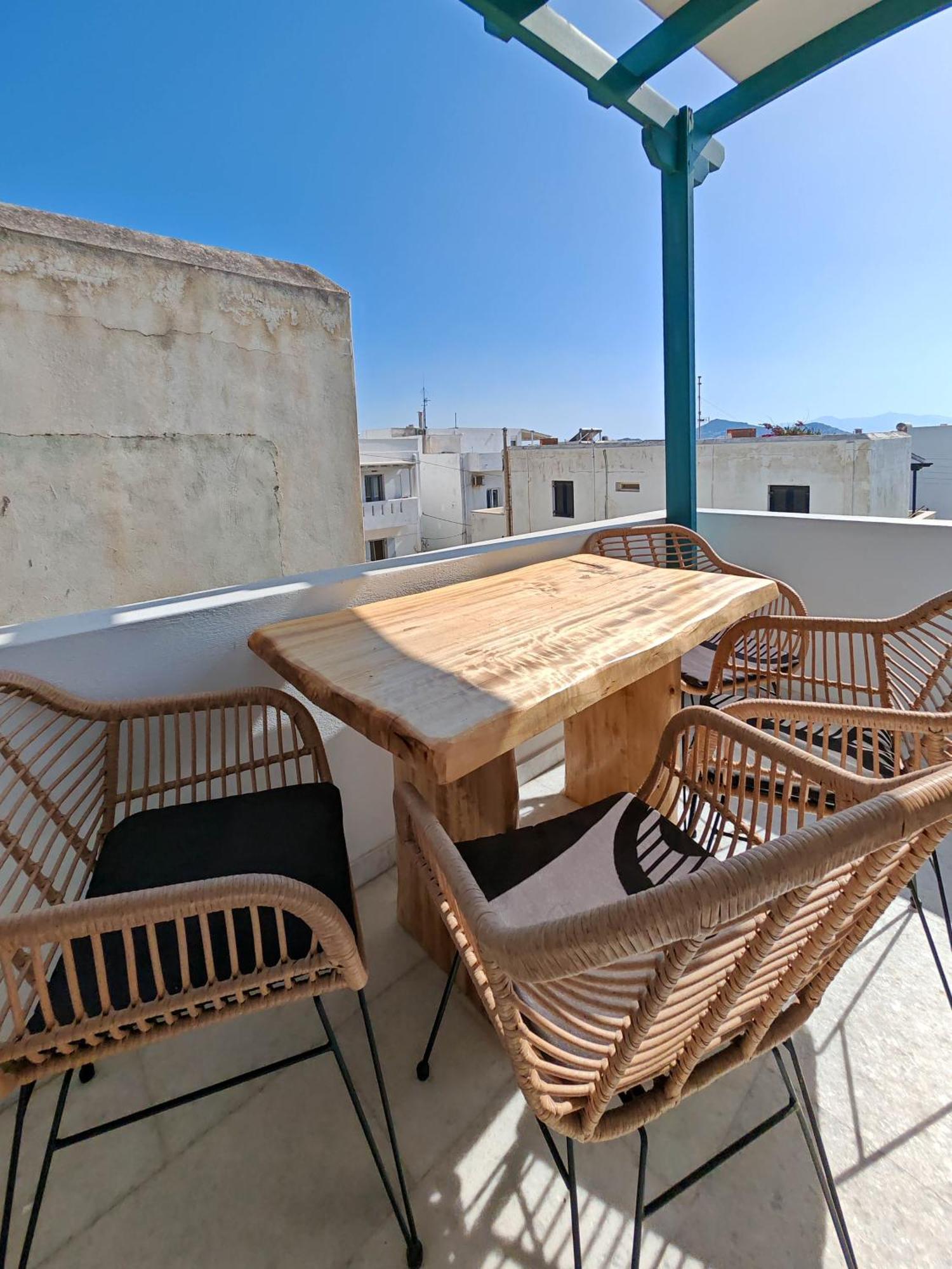 Paraga Suites Naxos City Εξωτερικό φωτογραφία